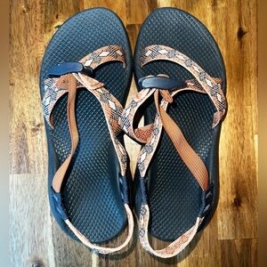 Chacos women’s 7